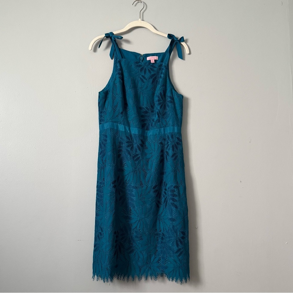Lilly Pulitzer Kayleigh Lace Sheath Dress in Tidal Wave Fern Gallery Lace